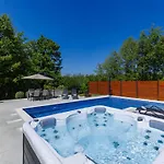 Eroa By Interhome Žminj