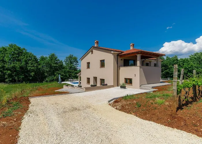 Apartment Eroa By Interhome