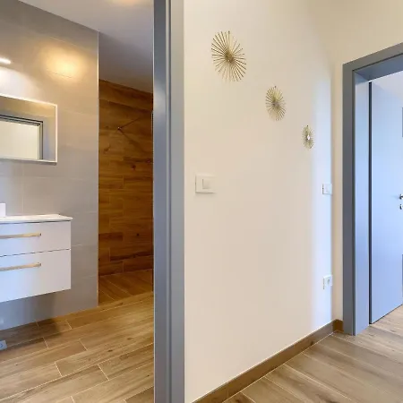 Eroa By Interhome Žminj