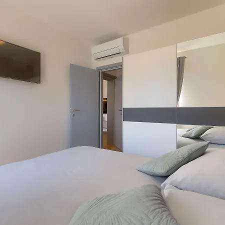 דירה Eroa By Interhome *