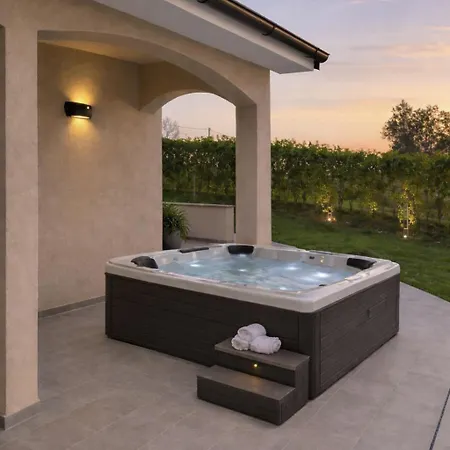Eroa By Interhome *